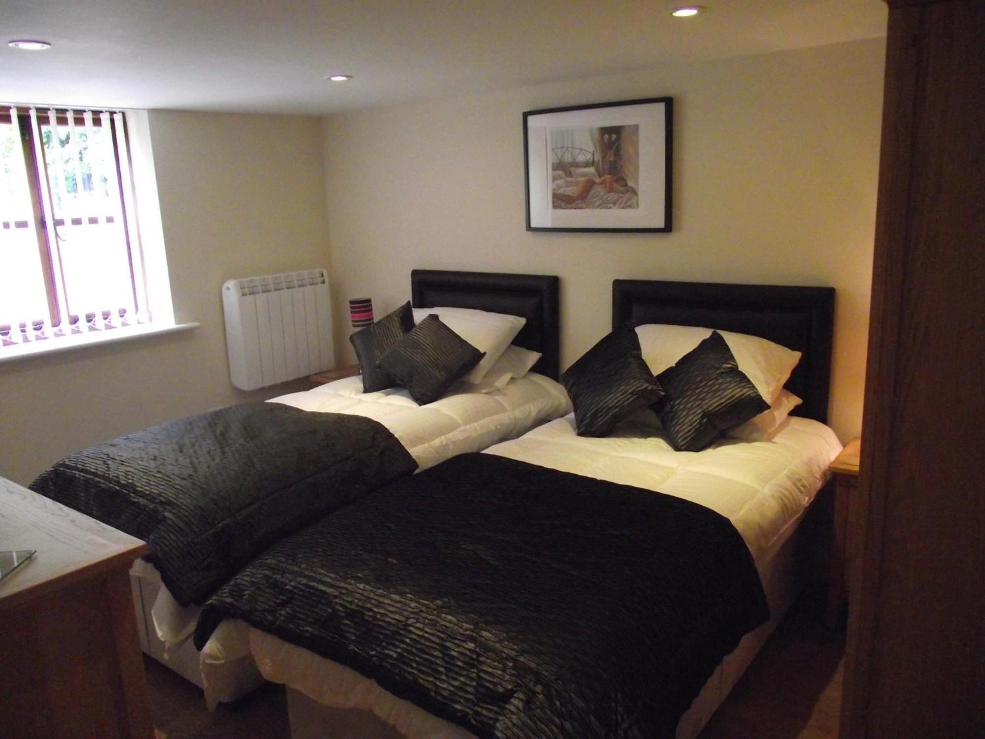 Carpenters Cottages Llanishen ภายนอก รูปภาพ