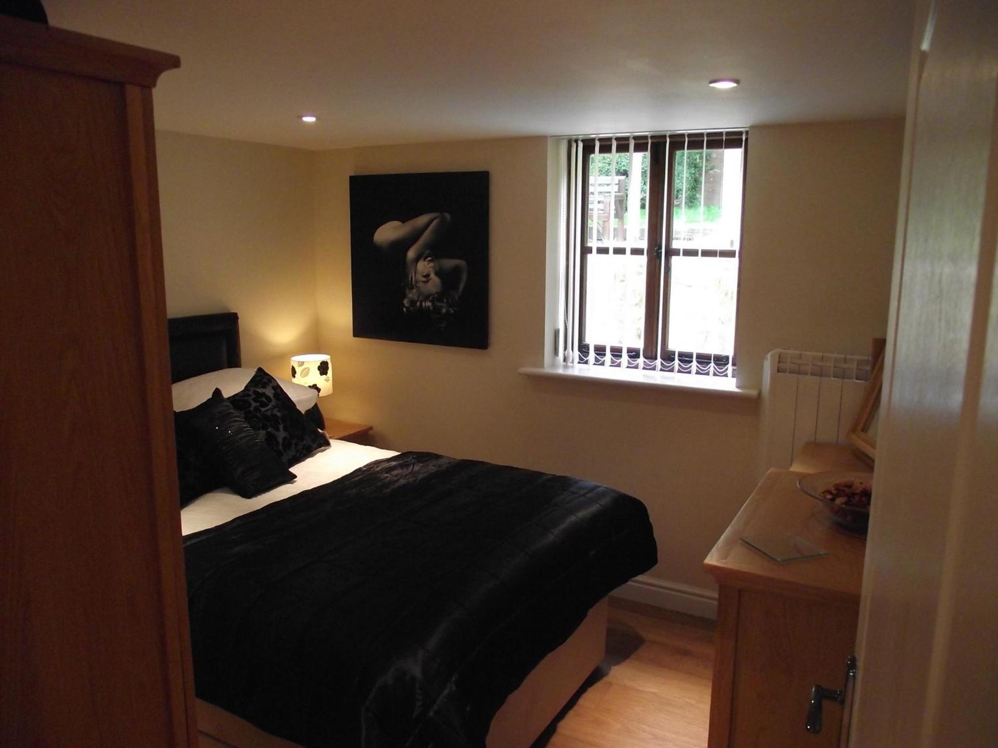 Carpenters Cottages Llanishen ภายนอก รูปภาพ
