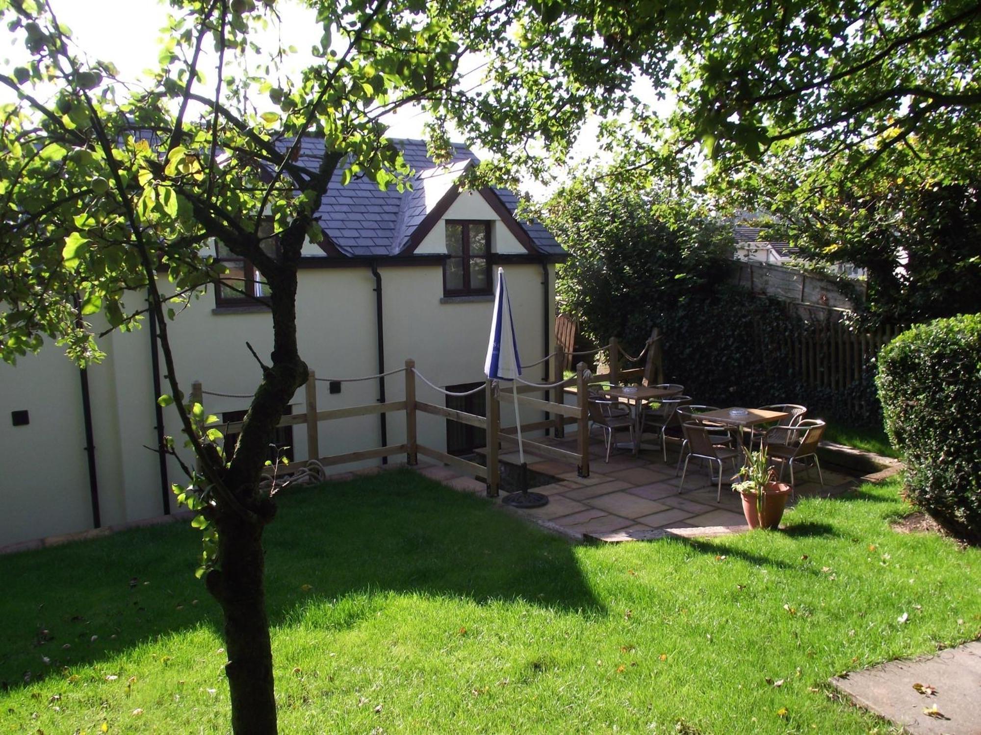 Carpenters Cottages Llanishen ภายนอก รูปภาพ